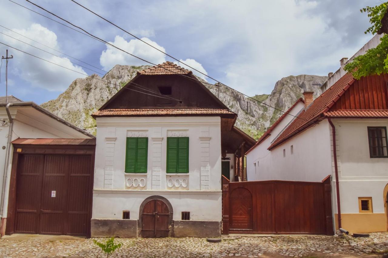 Casa De Vacanta Harsfa Vendeghaz Rimetea Exterior foto