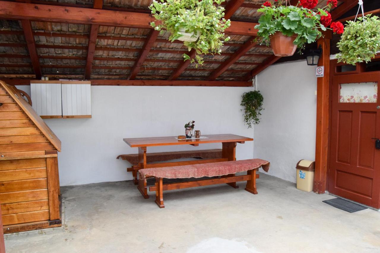 Casa De Vacanta Harsfa Vendeghaz Rimetea Exterior foto